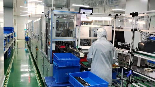 PLC控制动触头装配机 以机械替代人工实现高品质与低成本生产